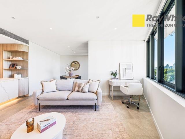 Well Designed 2 Bedroom Apartment in Prime Green Square Location