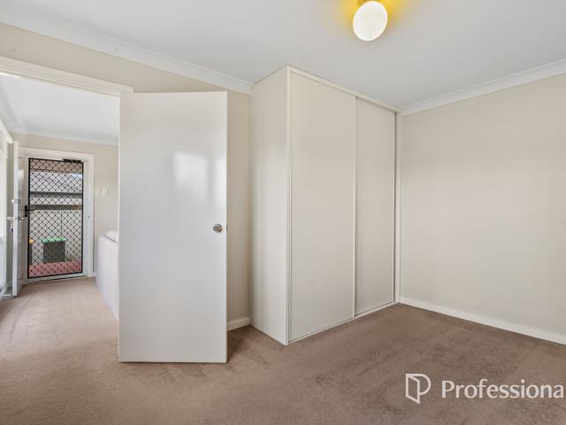 Well Kept Duplex Perfect Entry Into The Market!