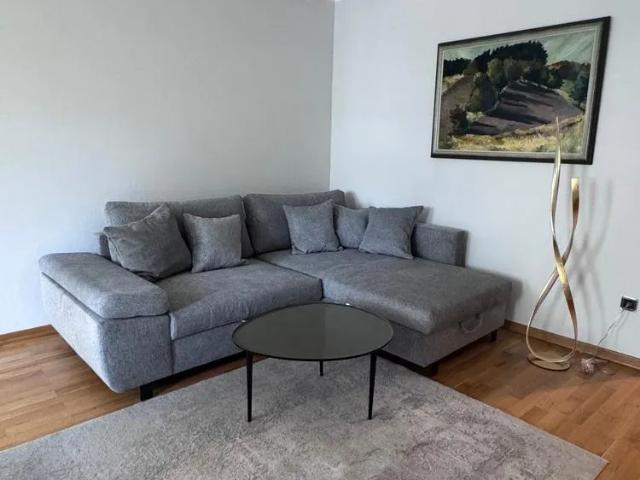 Well kept furnished 3 room apartment with spacious balcony in excellent location in Haidhausen