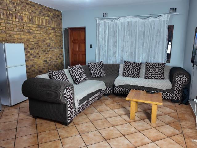 Well Located 3 Bedroom Family Home with Spacious Living Areas