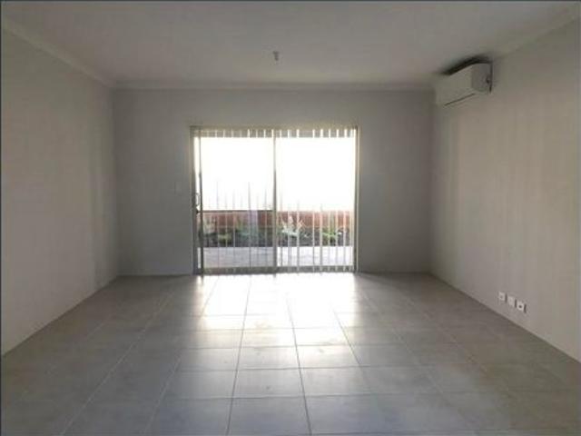 Well Located 3x1 Home Close to Primary School and Transport