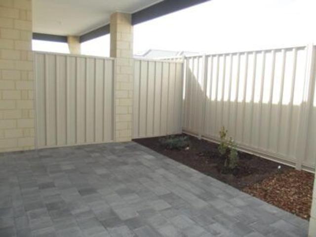 Well Located 3x1 Home Close to Primary School and Transport