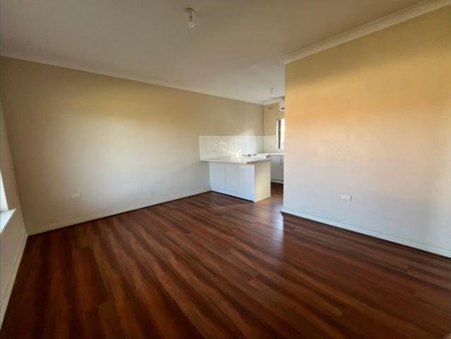 Well Located 2 Bedroom Unit in Salisbury