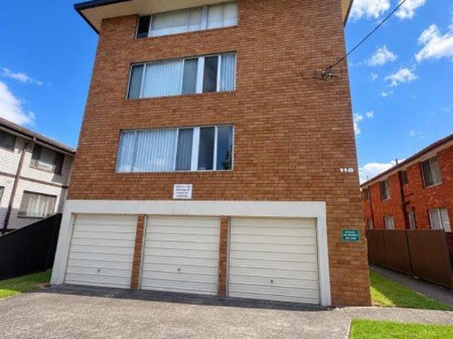 Well Located 2 Bedroom Unit in the Heart of Berala