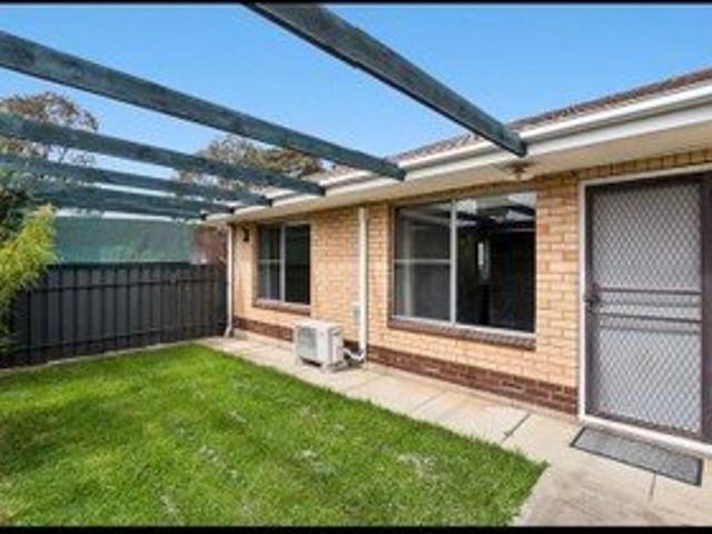 Well Located 2 Bedroom Unit with Private Yard