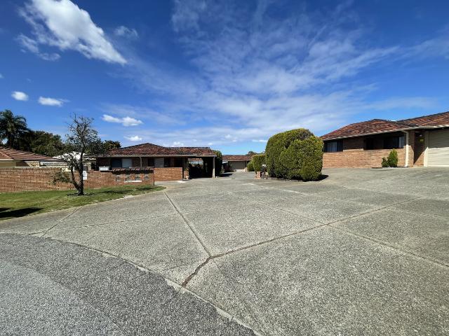 Well Located Over 55's Home