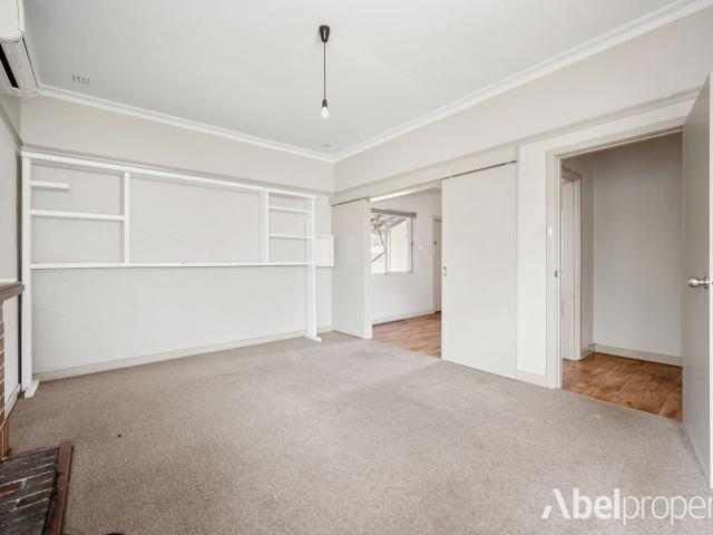 Well Located Mt Hawthorn Home with Large Garden & Driveway Parking