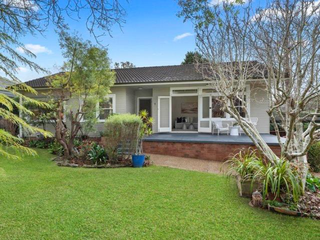 Well Loved Family Home, Approx 784sqm