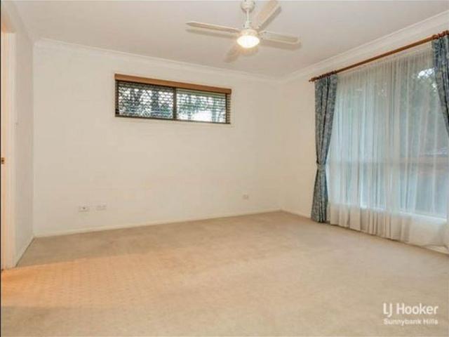 Well Presented 4 Bedroom Home with Outdoor Space