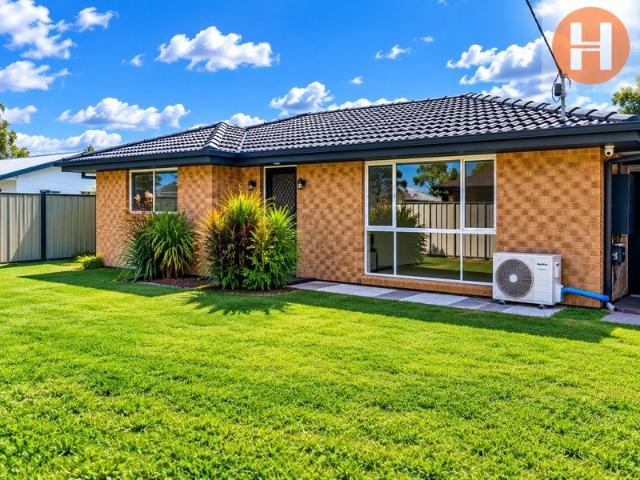 Well Presented 4 Bedroom Home Close to Everything