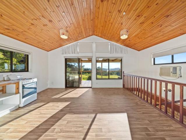 Well presented 2 bedroom, 1 bathroom in North Maleny