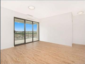 WELL PRESENTED 2 BEDROOM APARTMENT