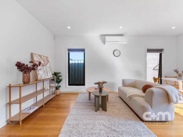 Well Presented 2 Bedroom Unit Perfect for Easy Living