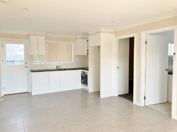 Well Presented 3 Bedroom Granny Flat in Budgewoi
