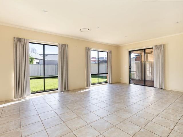 Well Presented 3 Bedroom Family Home in Popular Westside Location