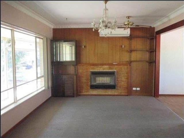 Well presented 3 bedroom home!