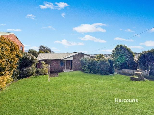 Well Presented 3 Bedroom Home