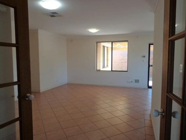 Well presented 3 Bedroom Home in Prime Yokine Location!