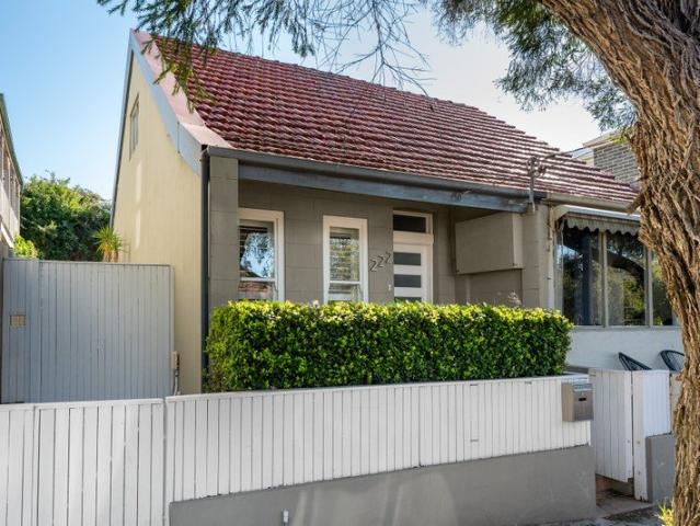 Well Presented 3 Bedroom Semi in a Prime Location