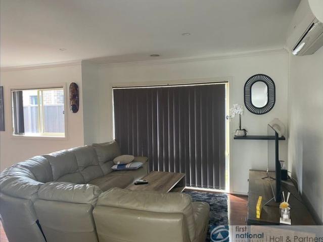 Well presented 3 Bedroom Unit