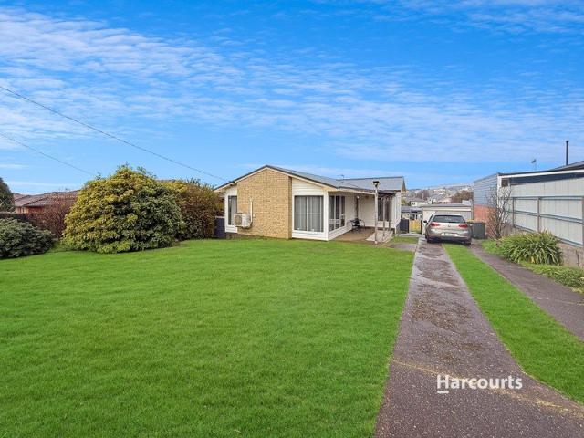 Well Presented 3x 1 Home in the heart of Devonport