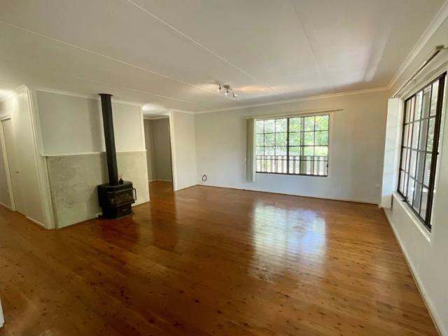 Well Presented Three Bedroom Home In Quiet Location!