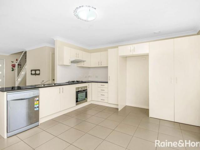 Well Presented Three Bedroom Townhouse