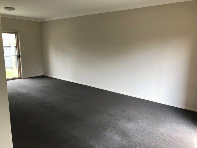 Well Presented Townhouse in Convenient Location!