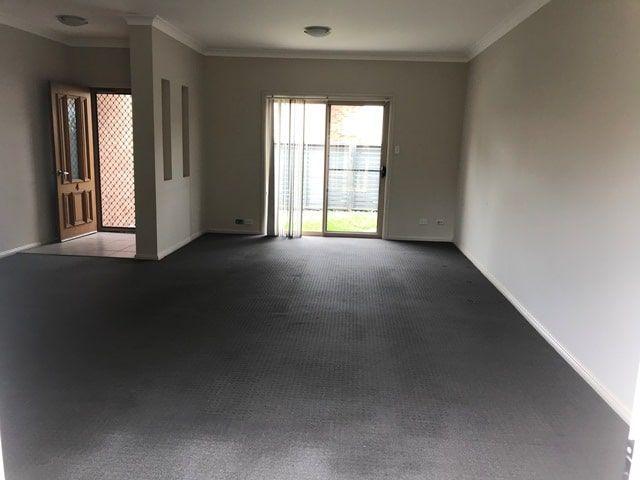 Well Presented Townhouse in Convenient Location!