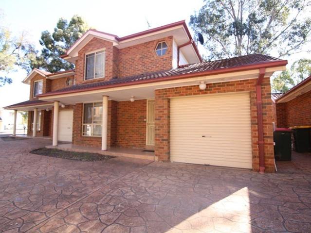 Well Presented Townhouse In Great Location!