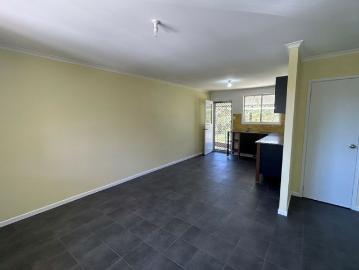 Well Presented Two Bedroom Unit