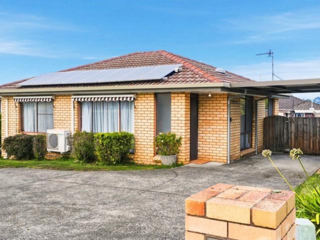 Well Presented Two Bedroom Villa