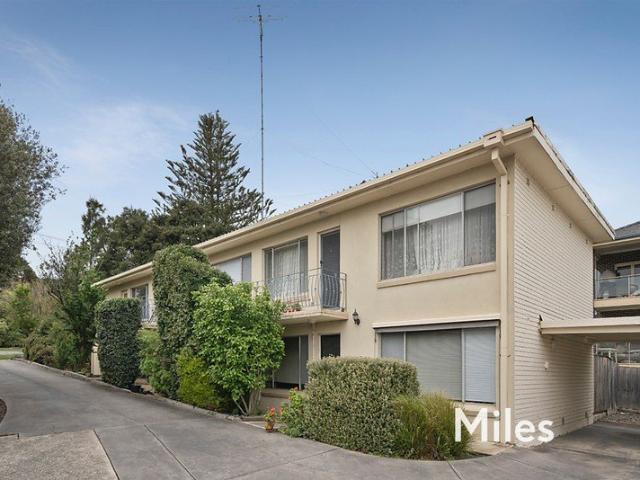 WELL PRESENTED TWO BEDROOM APARTMENT