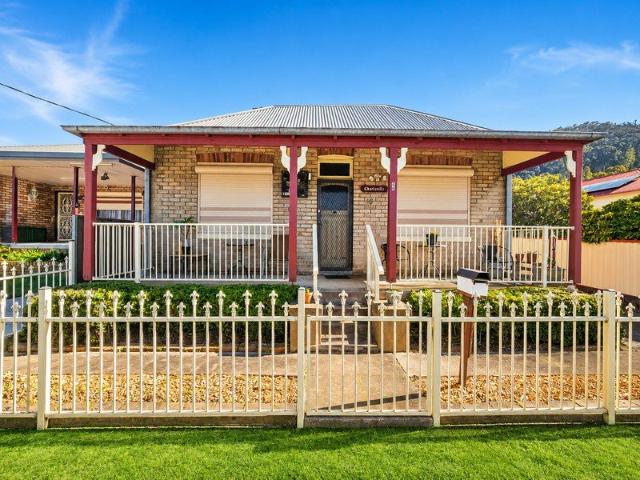 Well Presented Two Bedroom Home