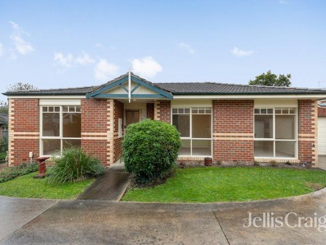 Well presented unit in the heart of Eltham