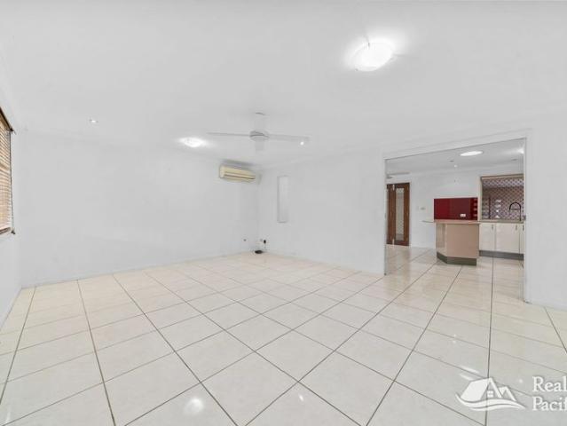 Well presented, beautiful home