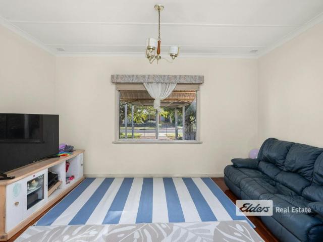WELL PRESENTED COTTAGE