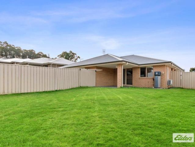 Well Presented Duplex in Convenient Location