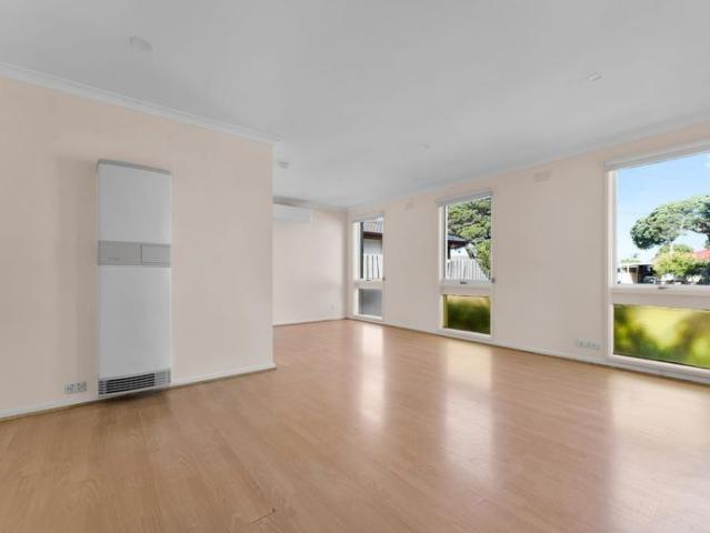 Well presented Family Home