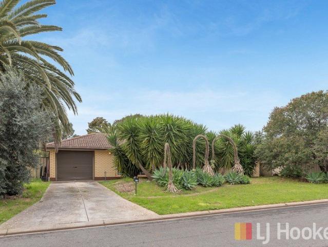 Well Presented Family Home in a Convenient Craigmore Location