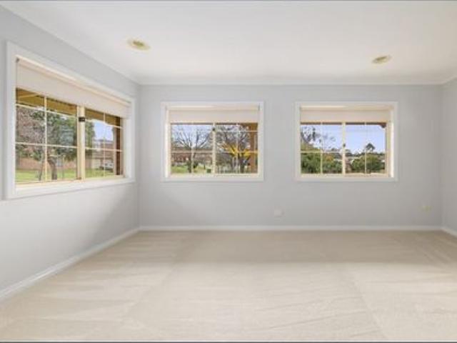 Well Presented Family Home in a Prime Location
