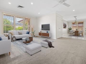 WELL PRESENTED FAMILY HOME IN RIVERVIEW RIDGE!