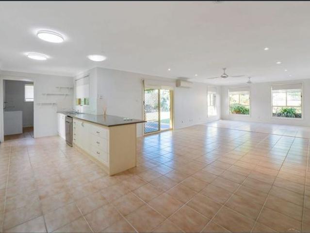 Well presented Family Home in Sought after area