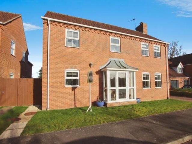 Well presented four bedroom detached family home in quiet rural area, Lincoln