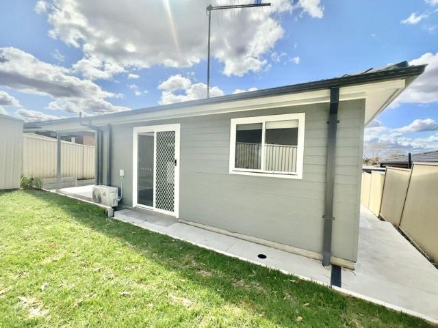 WELL PRESENTED GRANNY FLAT WITH LOW MAINTENANCE OUTDOOR SPACE!