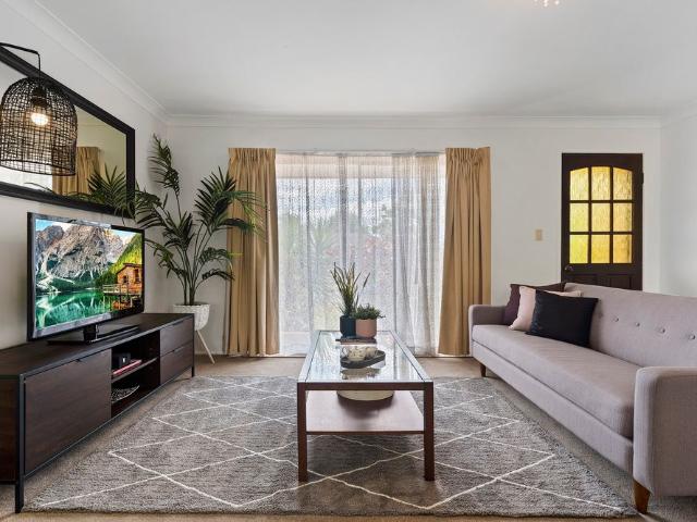 WELL PRESENTED HOME DESIRABLE LOCATION CLOSE TO AMENITIES