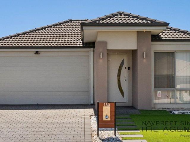 Well Presented Home in a Family Friendly Neighbourhood