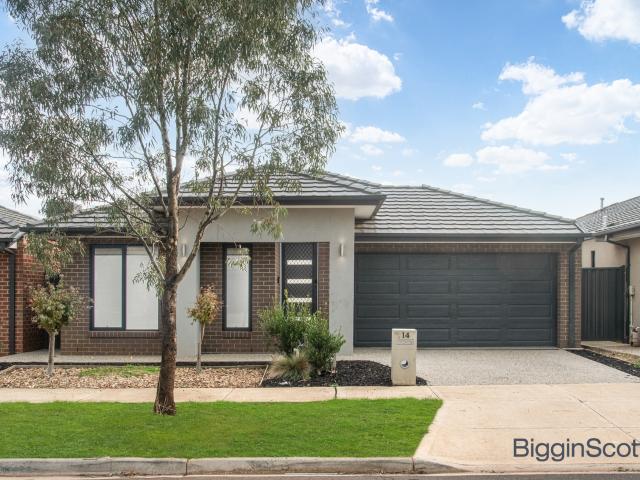 WELL PRESENTED HOME IN STRATHULLOH!
