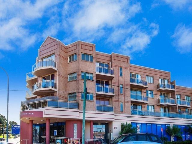 Well presented spacious unit in great location