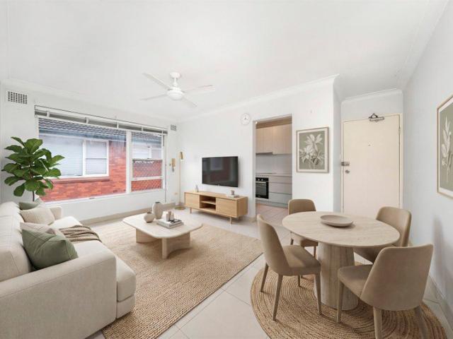 Well priced, top floor residence sitting on the border of Belmore